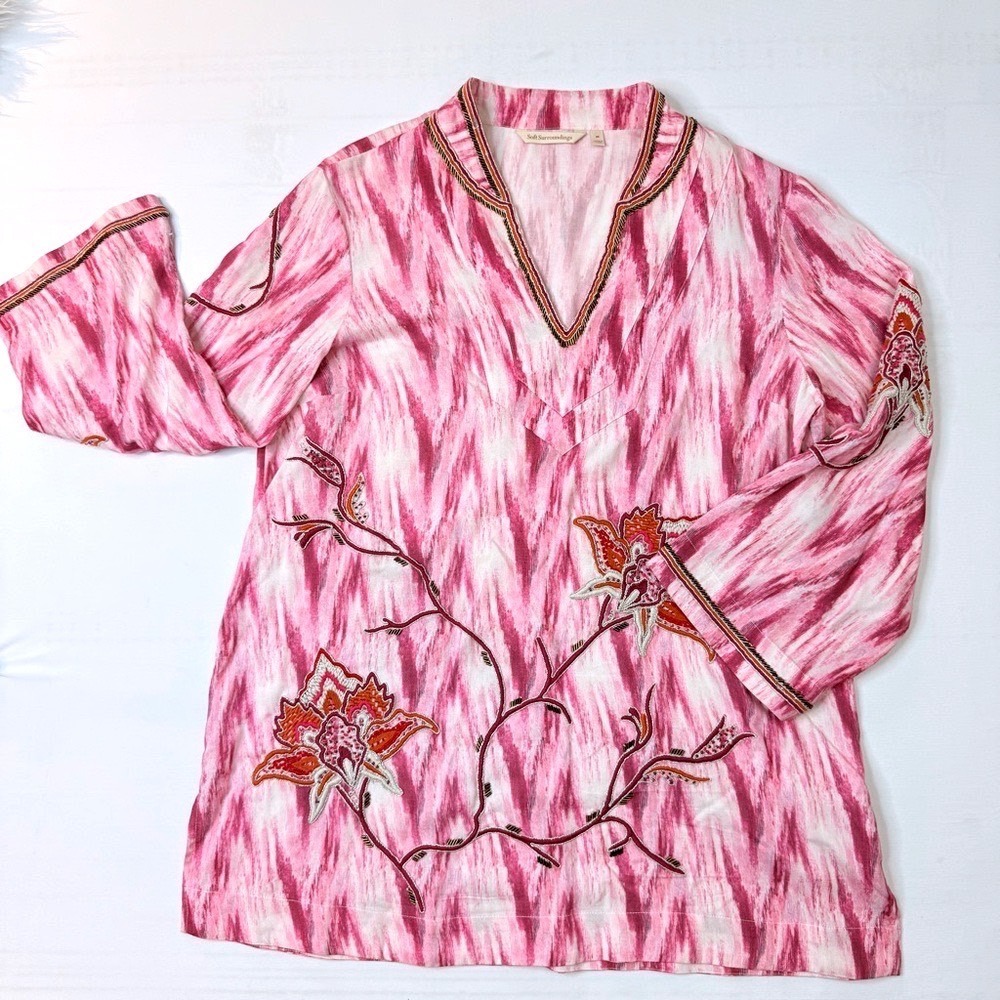 Soft Surroundings Pink Ikat Floral Embroidered Beaded V-Neck Tunic Top M